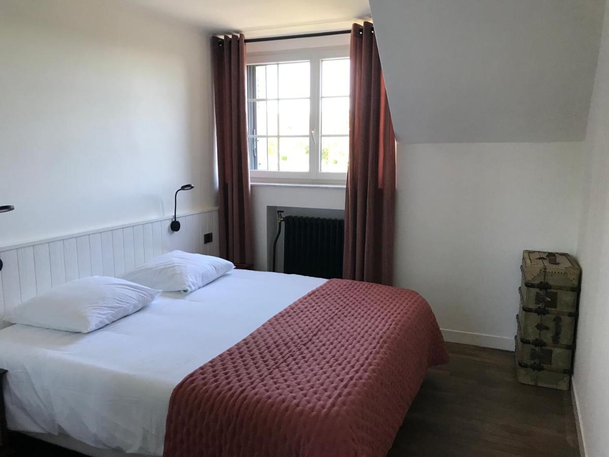 Town House Jumilhac-Le-Grand Villa Bagian luar foto