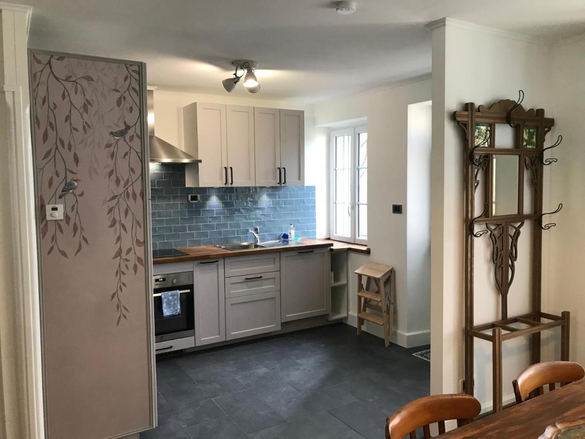 Town House Jumilhac-Le-Grand Villa Bagian luar foto