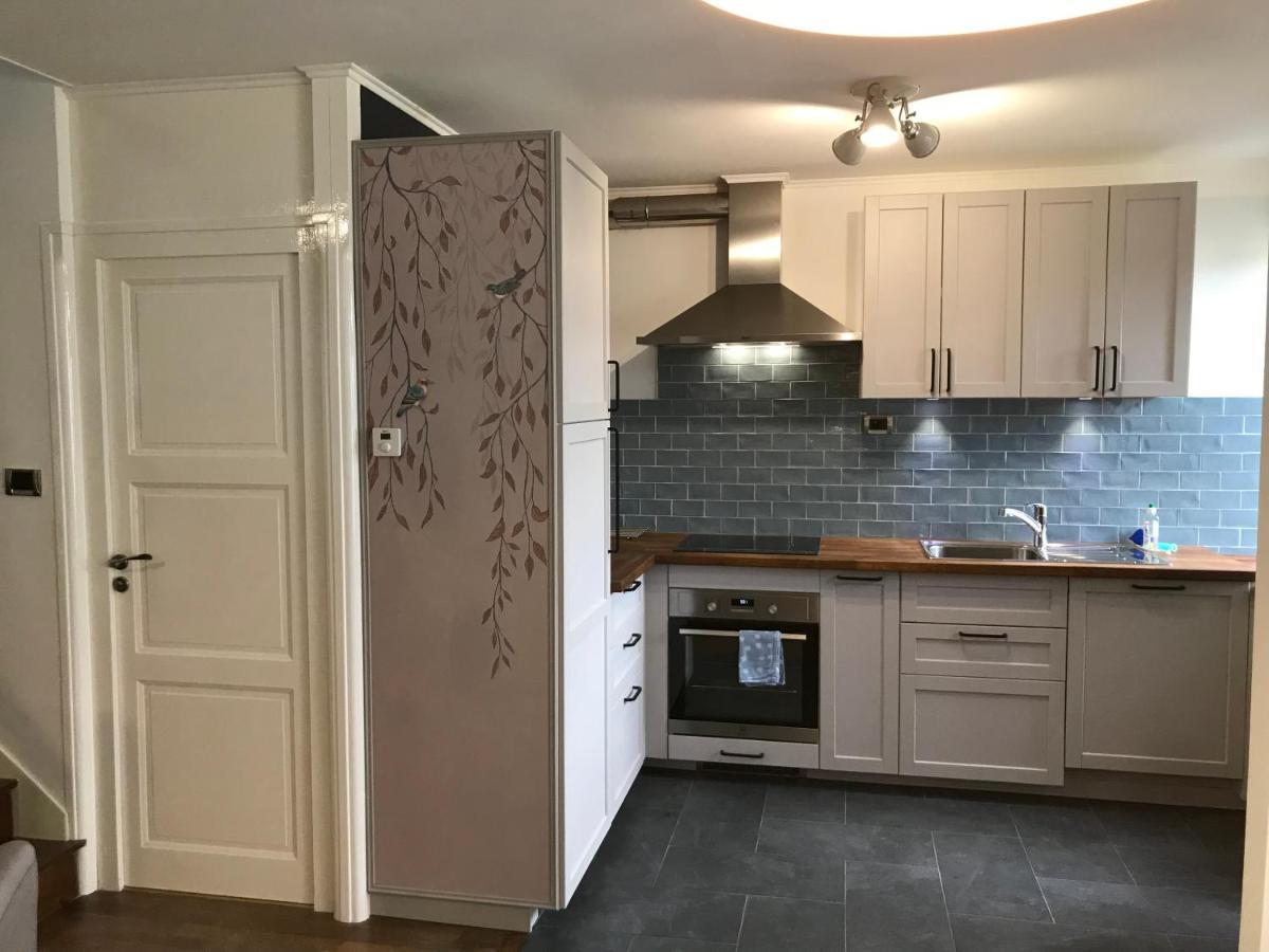 Town House Jumilhac-Le-Grand Villa Bagian luar foto